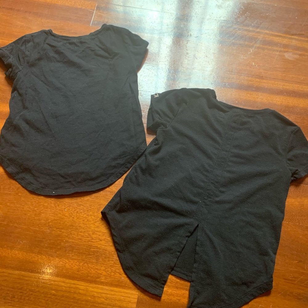 SOLD - GAP Kids XS T-shirt Bundle - Picture 6 of 7